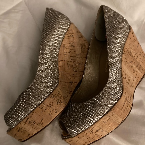 Stuart Weizmann open toed wedge shoes. Size 6. Only worn a handful of times. - Picture 4 of 4